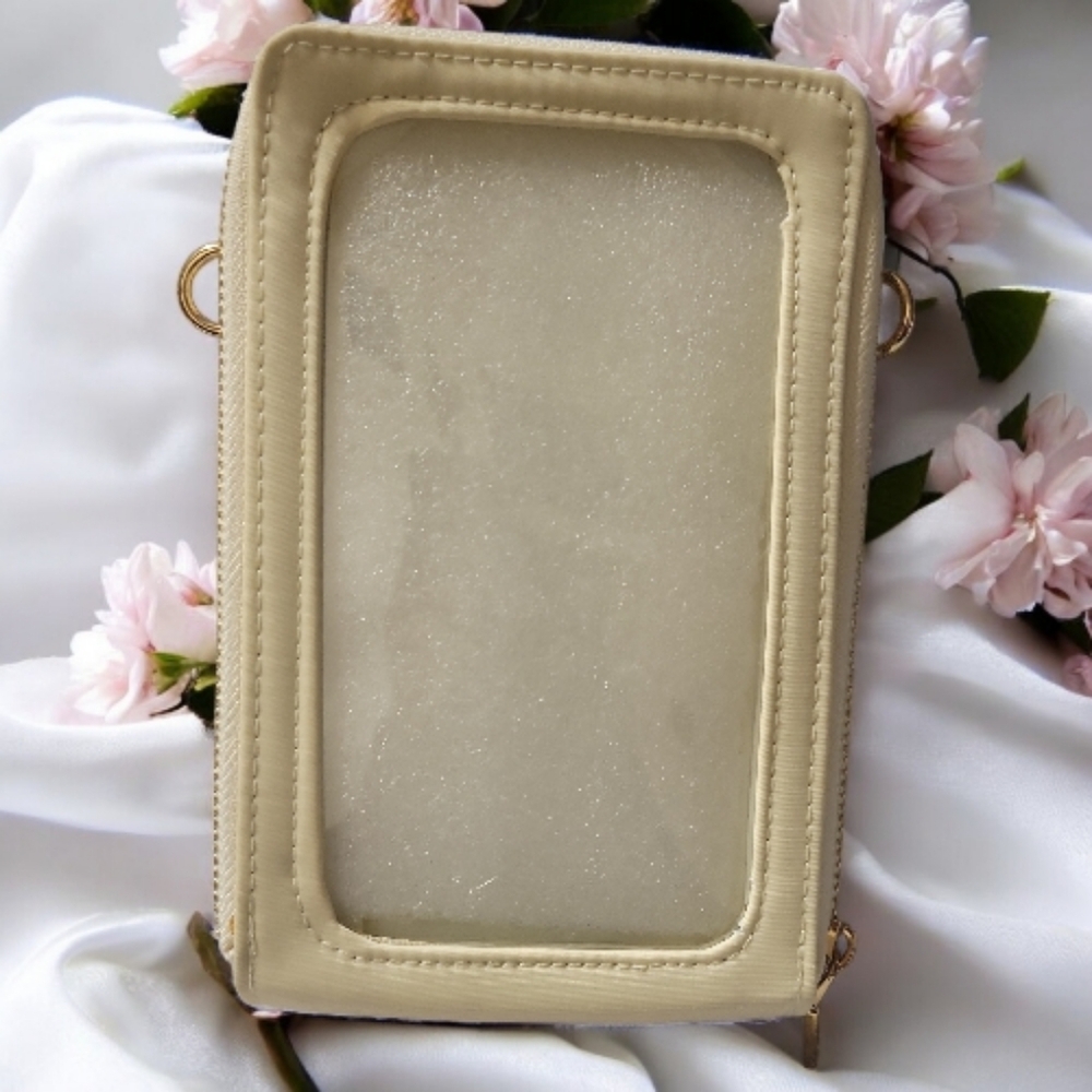 NWOT Loulu Beige Ivory Cream Crossbody Purse Bag Detachable Strap 3 Zip Pockets - Picture 5 of 10